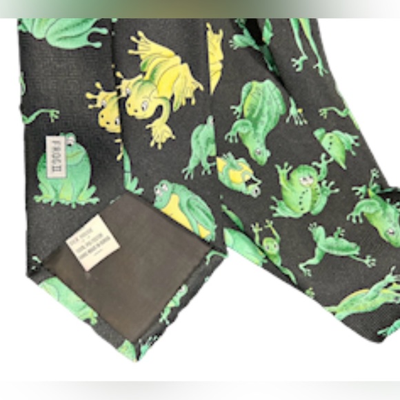 🐸FUN FROG TIE! DESIGNS BY A.ROGERS! DRESS UP & HAVE FUN! 🐸 #savethefrogs - Picture 5 of 16